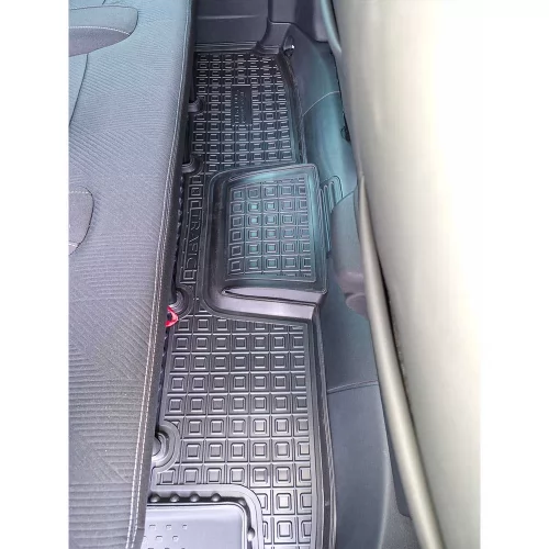 Килимки салону полiуритановi 2-3 ряд RENAULT (Рено) Trafic (2021-) 1+2 (вантажний, пасажирський) - 2