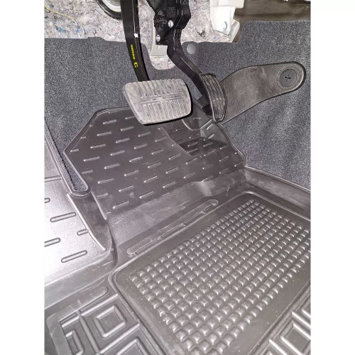 Килимки салону поліуретанові                SUBARU (Субару) Forester (2025) - 2