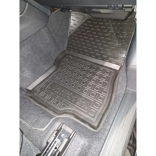 Килимки салону поліуретанові                SUBARU (Субару) Forester (2025) - 4