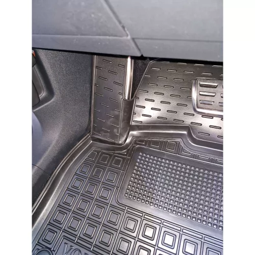 Килимки салону поліуретанові                VW (ФольксВаген) Tayron - 1