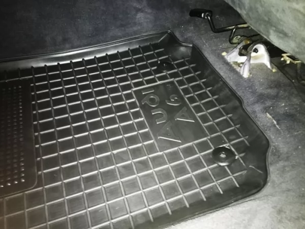 Килимки салону поліуретанові AUDI (Ауді) A6 (100) (1994-1997) (Альфа Ромео) - 3