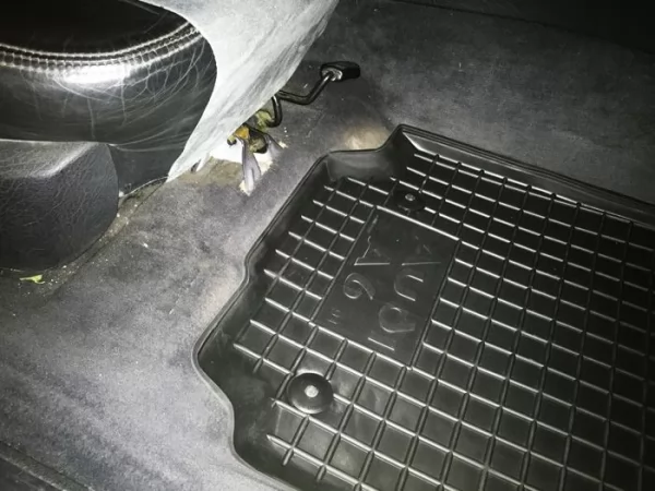 Килимки салону поліуретанові AUDI (Ауді) A6 (100) (1994-1997) (Альфа Ромео) - 6