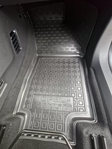 Polyurethane interior mats         OPEL Frontera (2025-) (hybrid) - 4