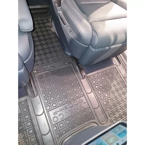 Килимки салону поліуретанові 2-й, 3-й ряд) салон з 2-х частин LYNK & CO 900 Em-P - 6