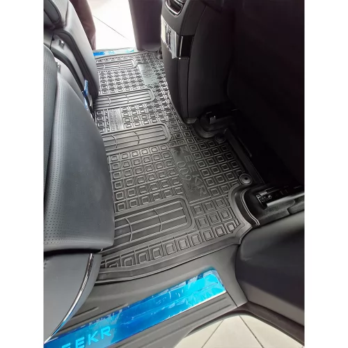 Polyurethane interior mats (2nd, 3rd row) 2-part interior (6 seats) ZEEKR 009 (2025>) (6місць)  - 2