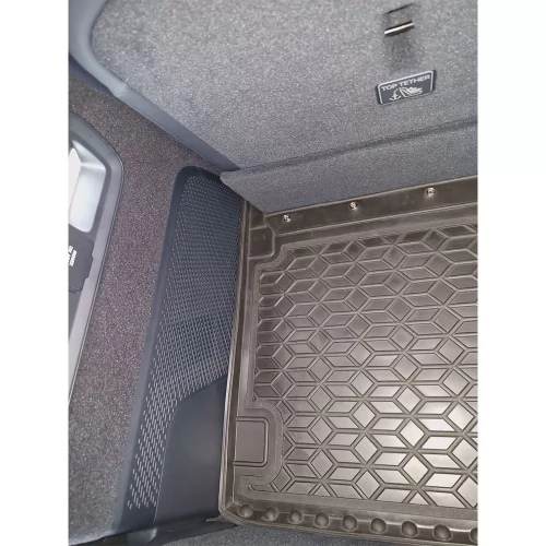 Polyurethane trunk mats in 2 parts ZEEKR 9X (2025-) - 3
