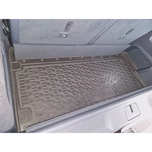 Polyurethane trunk mats in 2 parts ZEEKR 9X (2025-) - 4