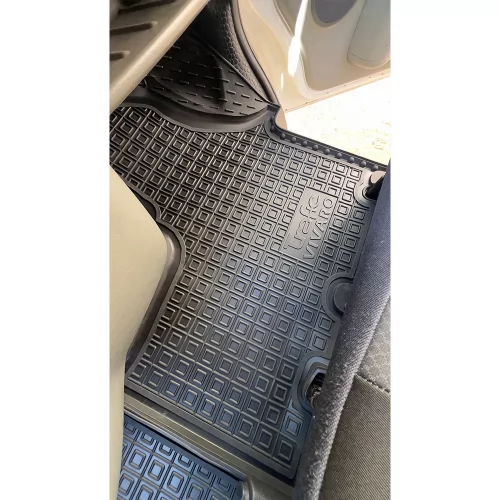 Polyurethane interior mats (passenger) RENAULT Trafic ll (2002>) - 3