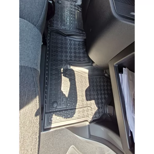Polyurethane interior mats (passenger) RENAULT Master IV (2025>)  - 4