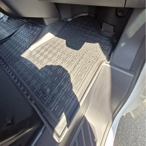 Polyurethane interior mats (passenger) RENAULT Master IV (2025>)  - 7