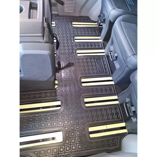 2-piece polyurethane interior floor mats (8-seater) MORRIS GARAGES S5 EV (electric) - 4