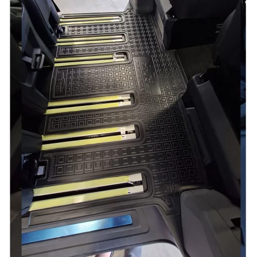 Custom (Tourneo) Passenger Polyurethane Floor Mats – 2-Piece Set (8-Seater) FORD Custom (Transit/Tourneo) (2024>) 1+1 - 7