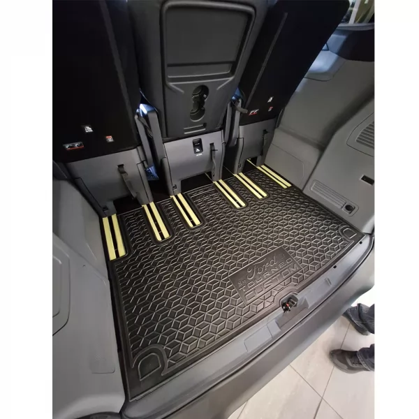 Custom Polyurethane Trunk Mats (Tourneo) – Passenger Version (8 Seats) FORD Custom (Transit/Tourneo) (2024>) 1+1