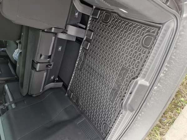 Килимки багажнику поліуретанові (з поздовжним регул.) OPEL (Опель) Zafira-Life-(2019-)-(2-3-й-ряд)-BUSINESS-(Enjoy)-(8м) - 2