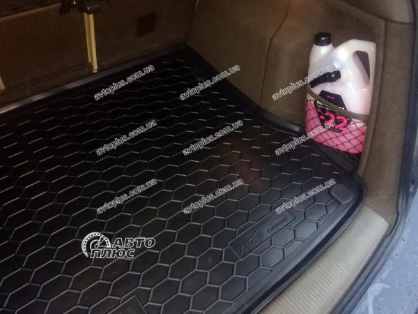 Килимки багажнику поліуретанові AUDI (Ауді) Q5 (2009>) - 2