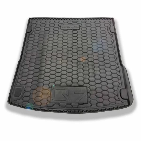 Килимки багажнику поліуретанові AUDI (Ауді) Q7 (2005>)