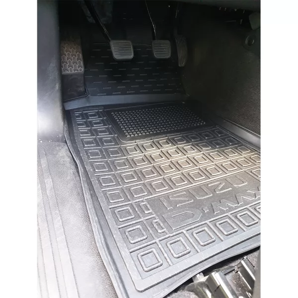 Килимки салону поліуретанові ISUZU (Ісузу) D-Max (2020>) - 2